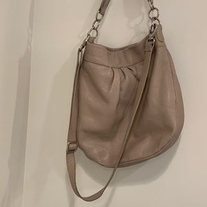 Roots crossbody purse- grey.